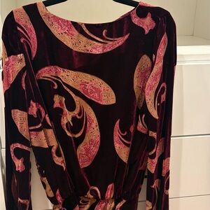 Retrofete -Velvet Long-Sleeve Paisley Print Dress in Burgundy and Pink